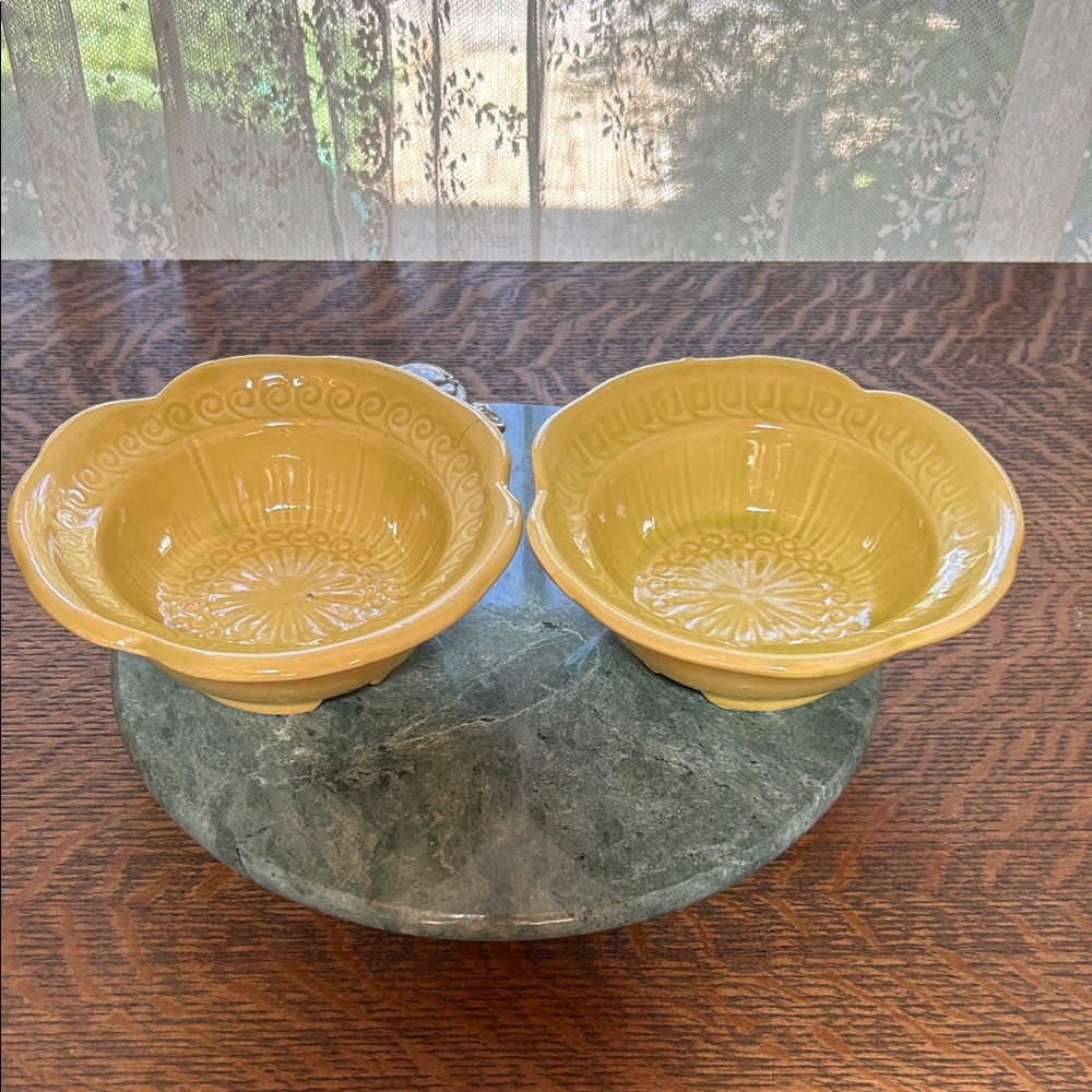 Vintage McCoy Set of Two Yellow Decorative Small Bowls